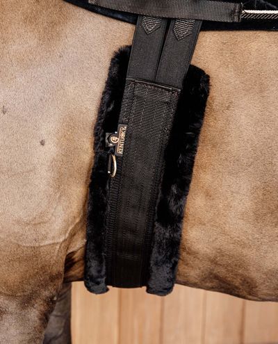 Sheepskin Girth (Black)